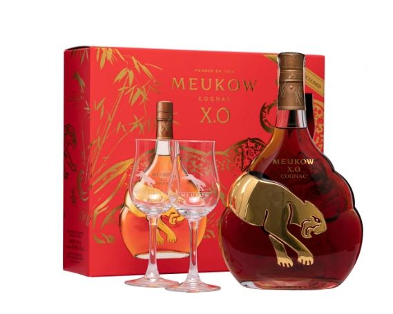 Meukow cognac XO 40% 0,7L+2 poháre